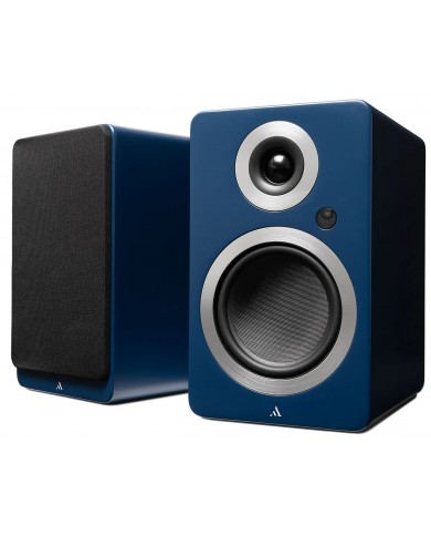 Mavi bookshelf hoparlörler, gümüş halkalı woofer ve tweeter, siyah kumaş ön.