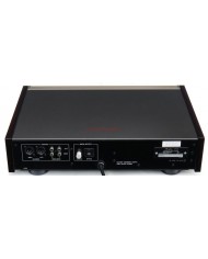 Accuphase DP-60 Cd player