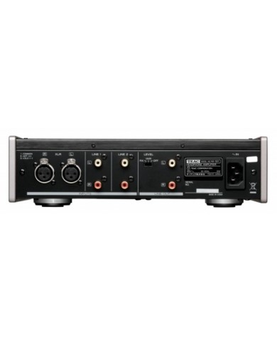 Teac HA-501 Dual Monaural Headphone/Pre Amplifier  Teac HA-501 Dual Monaural Headphone/Pre Amplifier