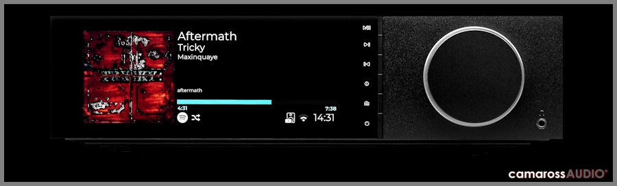 Cambridge Audio Evo 150 SE Streaming Amplifier ön yüzü ve ekranı