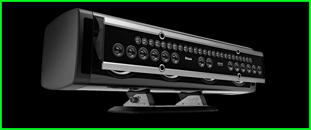 McIntosh XCS1.5K hoparlör, çoklu sürücülü siyah tasarım.
