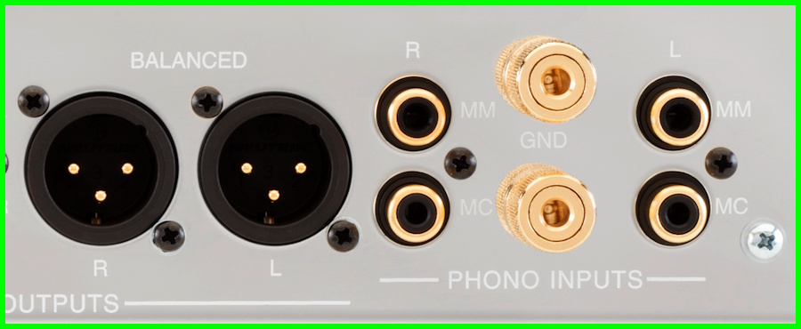 McIntosh MP100 pikap preamplifikatörü arka panel bağlantıları (XLR, RCA, GND)