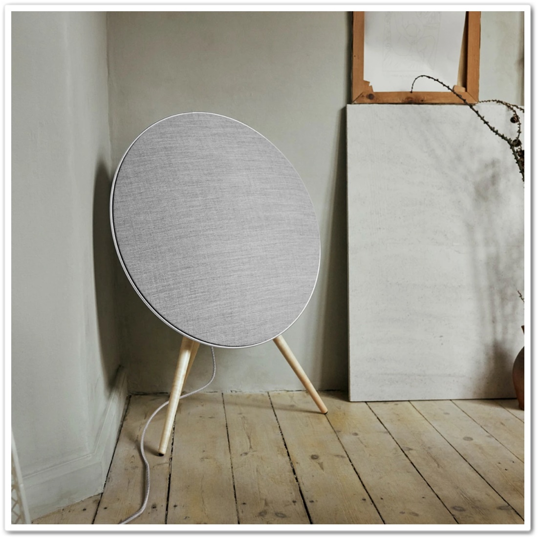 bang-olufsen-beoplay-a9_white_camarossau