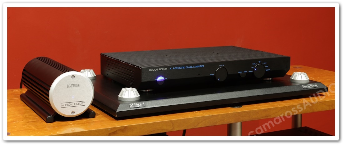 Musical Fidelity X-TUBE ve A1 Amfi Seti, Siyah ve Gümüş Renkler