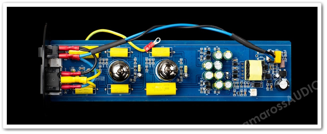Musical Fidelity X-TUBE tüplü buffer devre kartı iç görünümü.