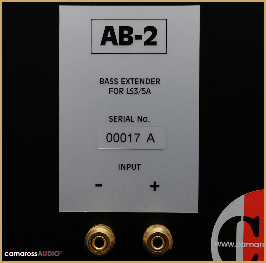 Stirling AB-2 Bass Extender for LS3/5A ön panel ve giriş terminalleri.